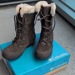 Columbia Women's Dark Brown Winter Boots with Faux Fur, Size 11, NIB